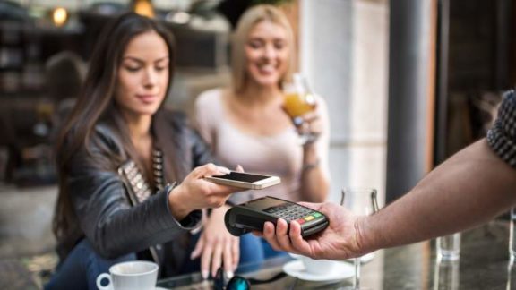 Contactless Payment: 8 Things You Need to Know